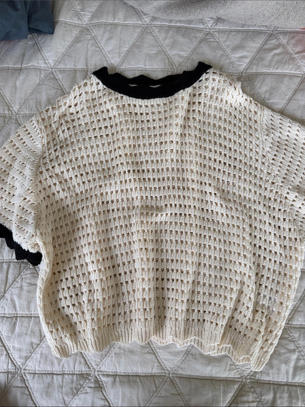 Women's Open-Knit Cream Short-Sleeve Sweater with Black Trim